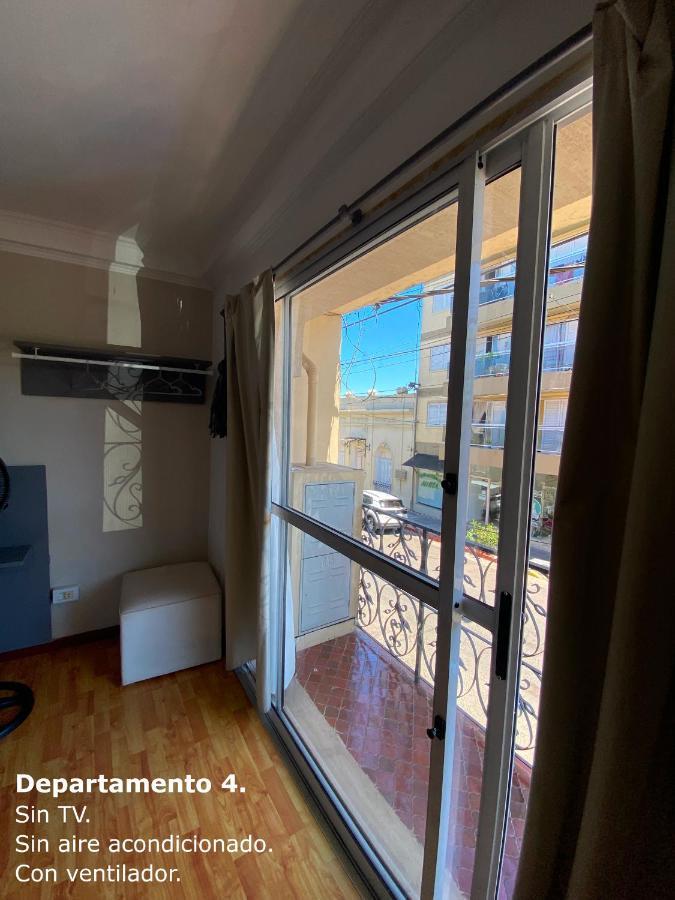 Sarmiento Monoambiente Appartement Concordia Buitenkant foto