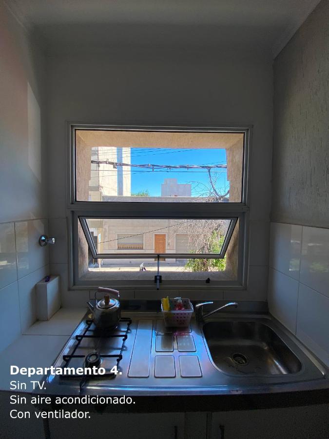 Sarmiento Monoambiente Appartement Concordia Buitenkant foto