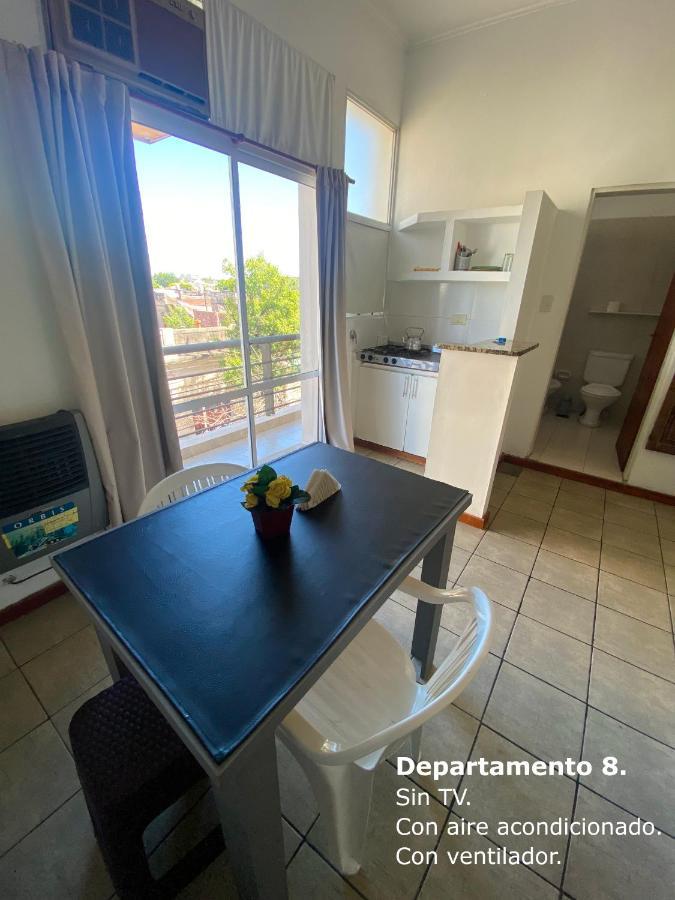 Sarmiento Monoambiente Appartement Concordia Buitenkant foto