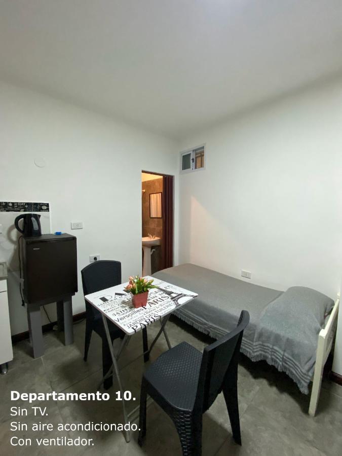 Sarmiento Monoambiente Appartement Concordia Buitenkant foto